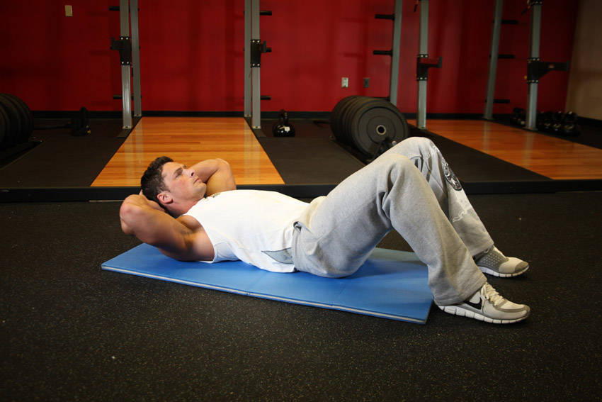 How to perform the Cross-Body Crunch exercise
