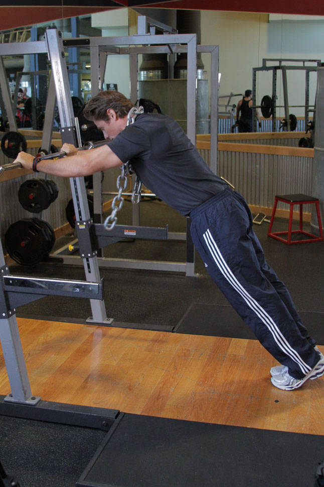 How to perform the Body Tricep Press exercise