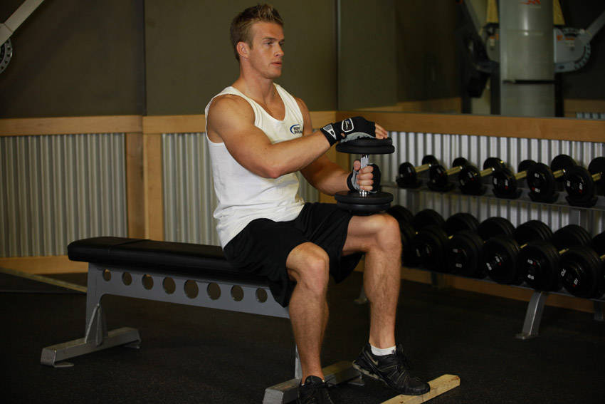 How to perform the Dumbbell Seated One-Leg Calf Raise exercise