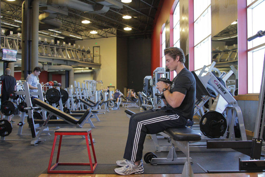 How to perform the Dumbbell Seated Box Jump exercise
