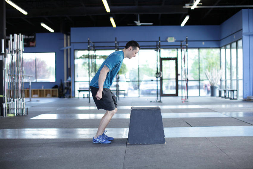How to perform the Front Box Jump exercise