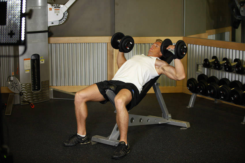 How to perform the Incline Dumbbell Press exercise