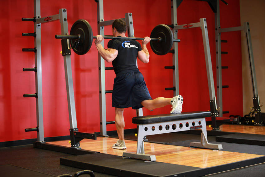 How to perform the One Leg Barbell Squat exercise