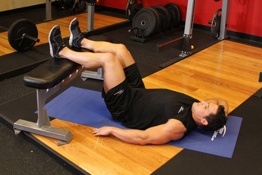 How to perform the Oblique Crunches exercise