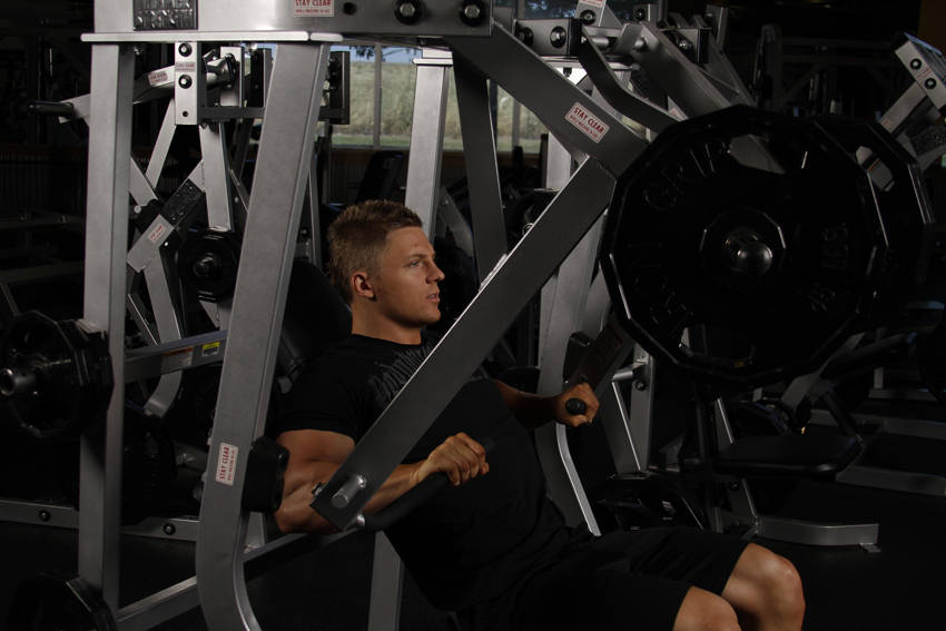 How to perform the Leverage Decline Chest Press exercise