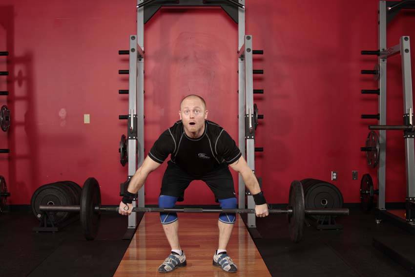 How to perform the Muscle Snatch exercise