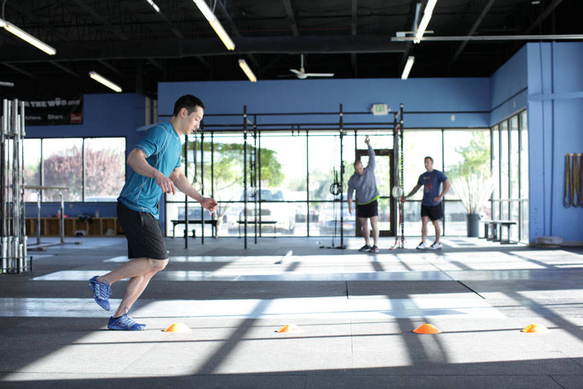 How to perform the Single-Leg Hop Progression exercise