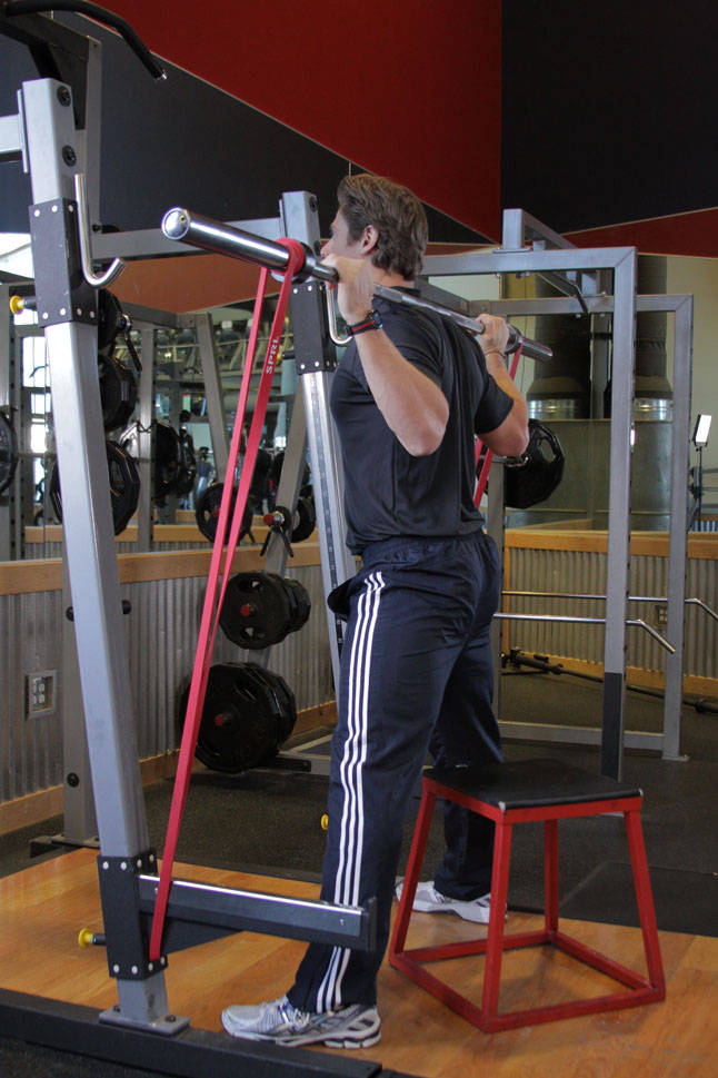 How to perform the Speed Box Squat exercise