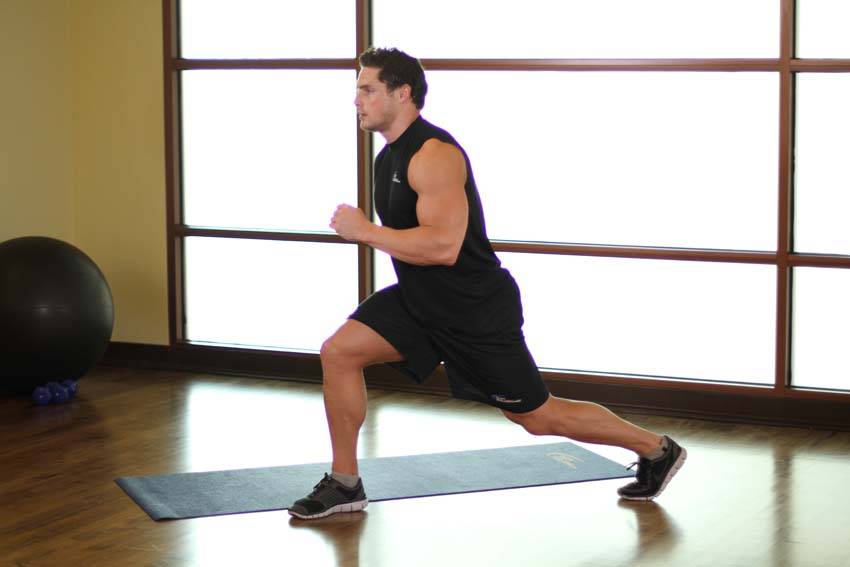 How to perform the Split Squats exercise