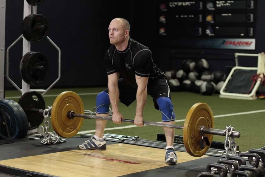 How to perform the Sumo Deadlift with Chains exercise