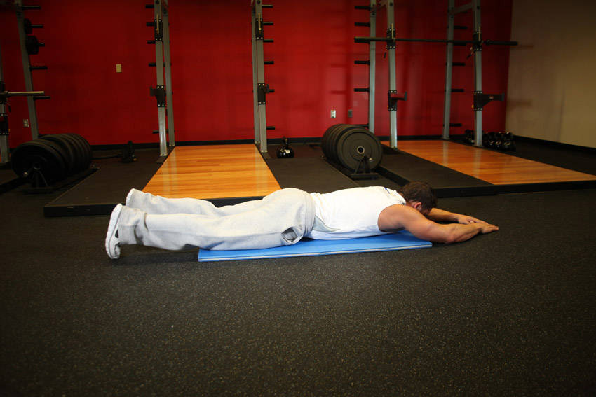 How to perform the Superman exercise