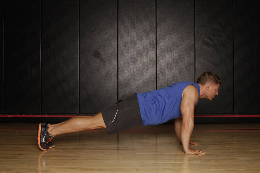 How to perform the Push Up to Side Plank exercise