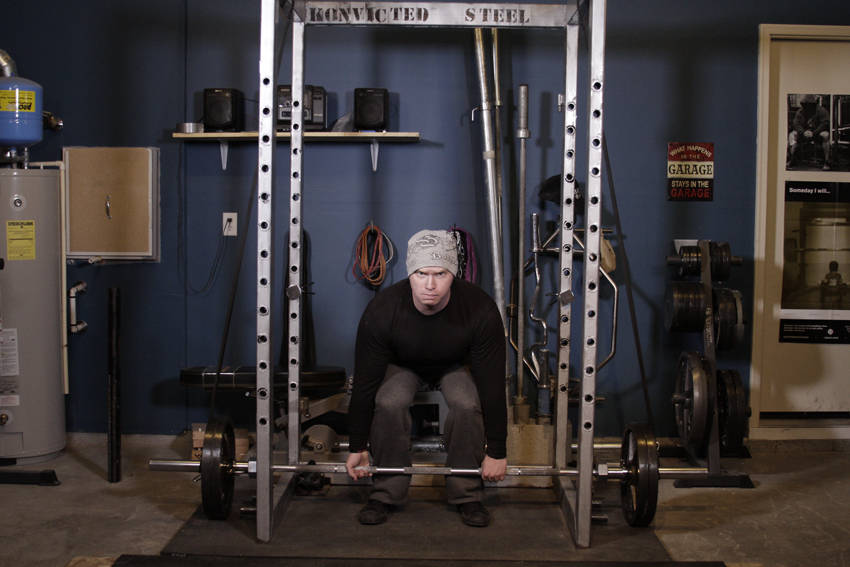How to perform the Reverse Band Deadlift exercise