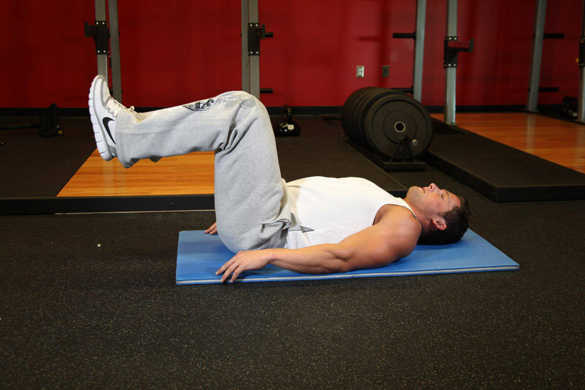 How to perform the Reverse Crunch exercise