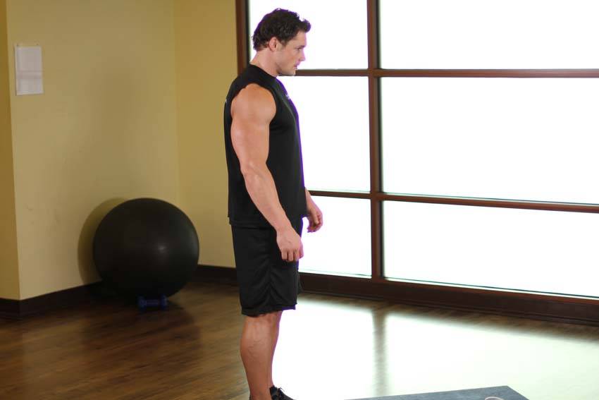 How to perform the Runner's Stretch exercise