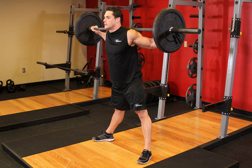 How to perform the Wide Stance Barbell Squat exercise